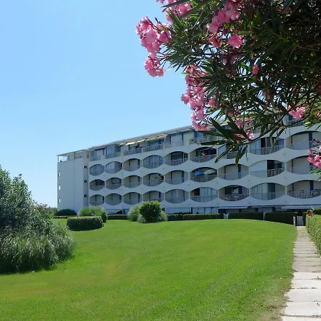 Apartment Studio Les Terrasses De La Mer-16 By Interhome